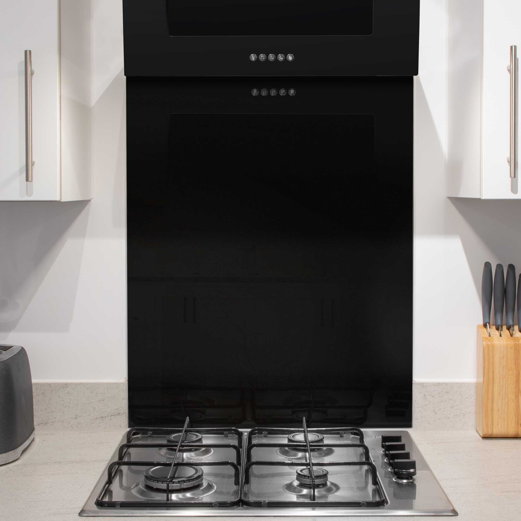 Baridi DH194 Extractor Hoods Action shot - in use