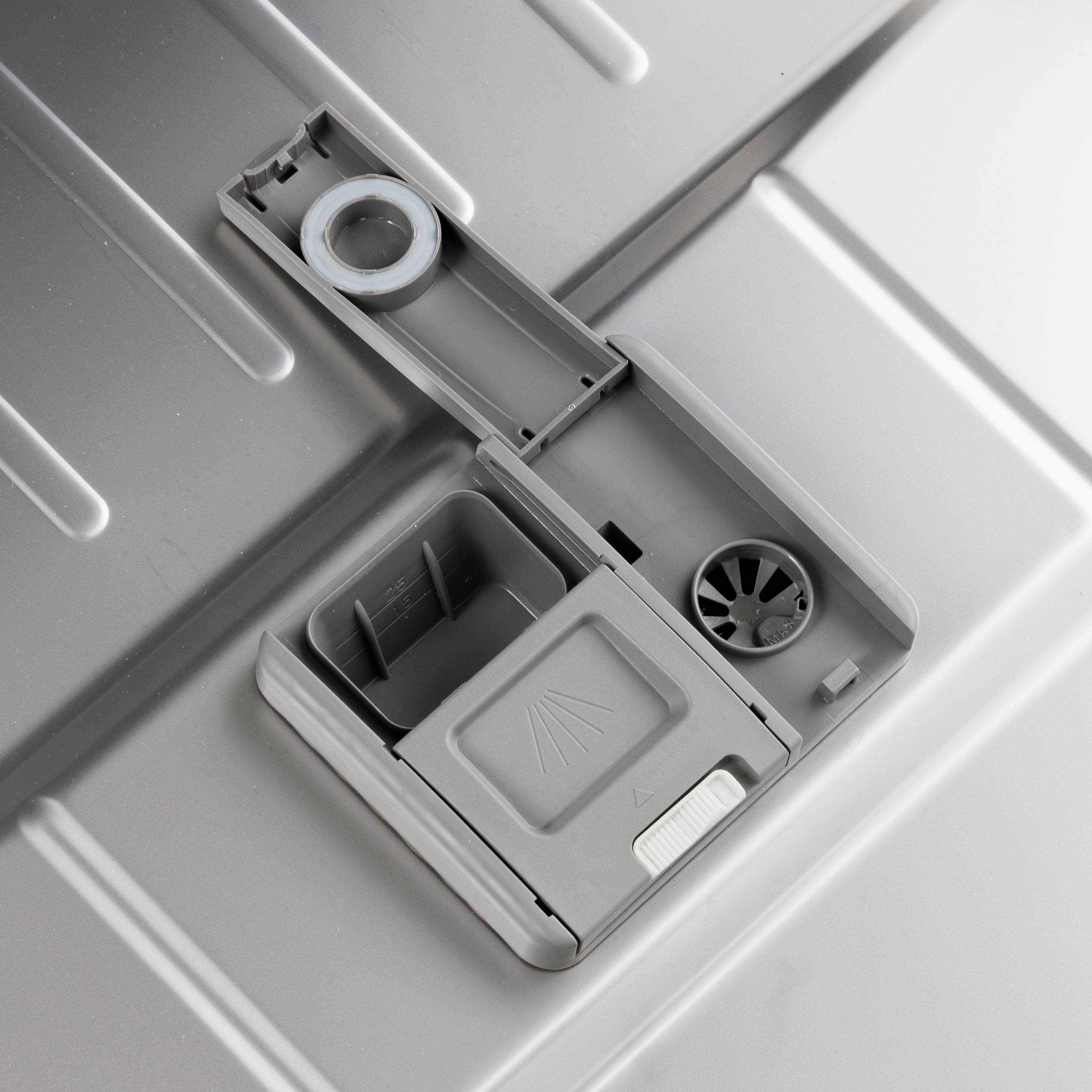 Baridi DH280 0 Action shot - detergent - reservoir