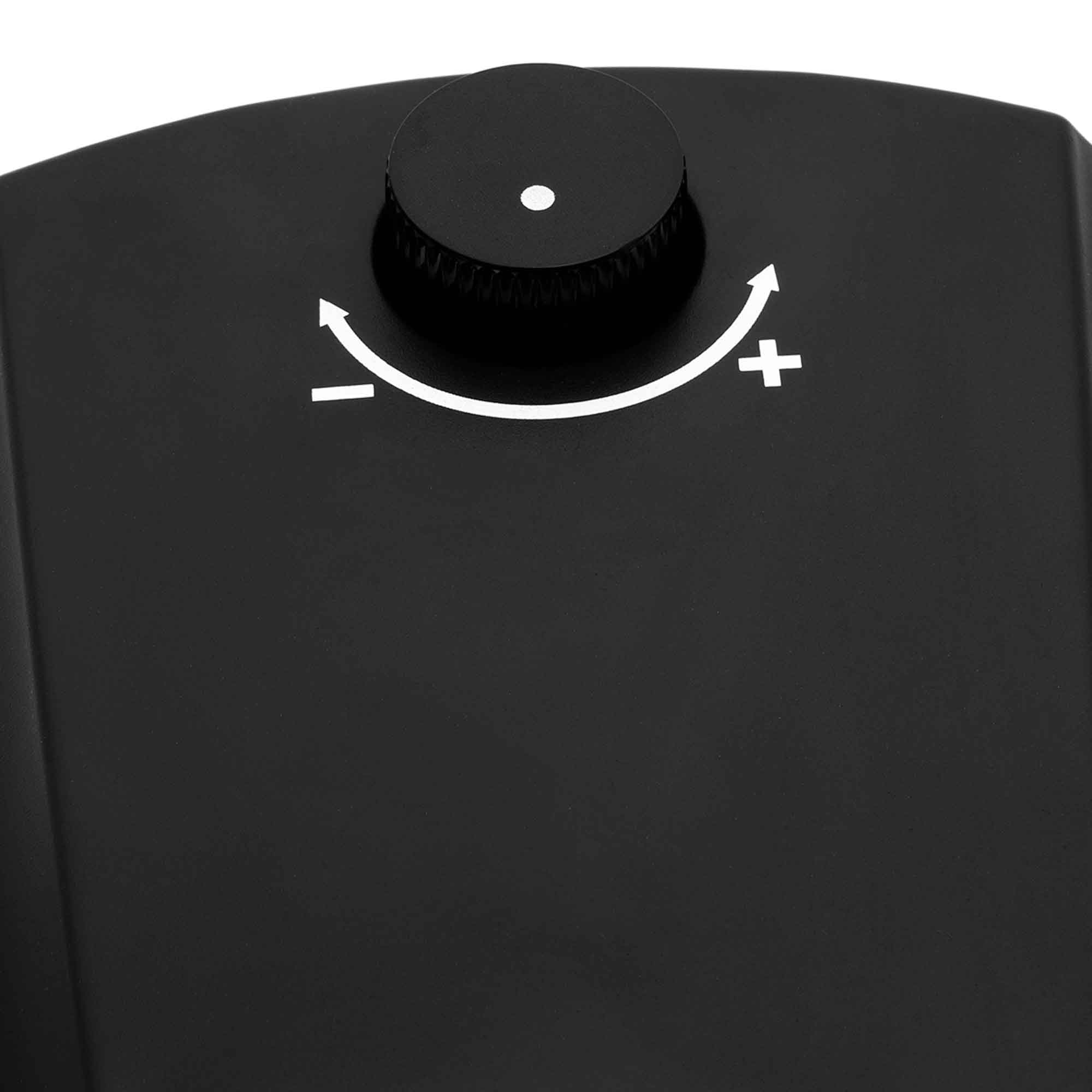 Baridi DH49 Beer Dispenser Action shot - dial